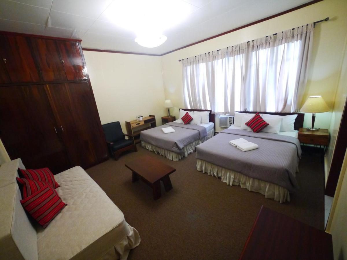 Mountain Lodge And Restaurant Baguio City ภายนอก รูปภาพ